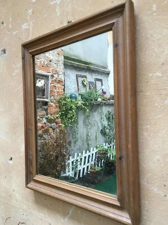 Apartments Leopolli Near Opera House  Lviv